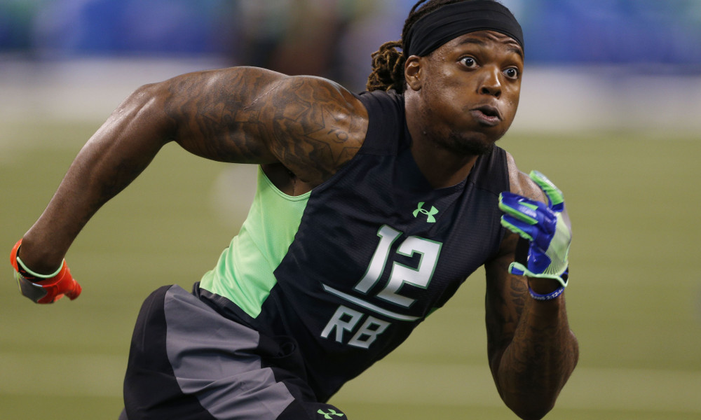 A Glance at Derrick Henry’s Career Stats, Contract, and His Salary.