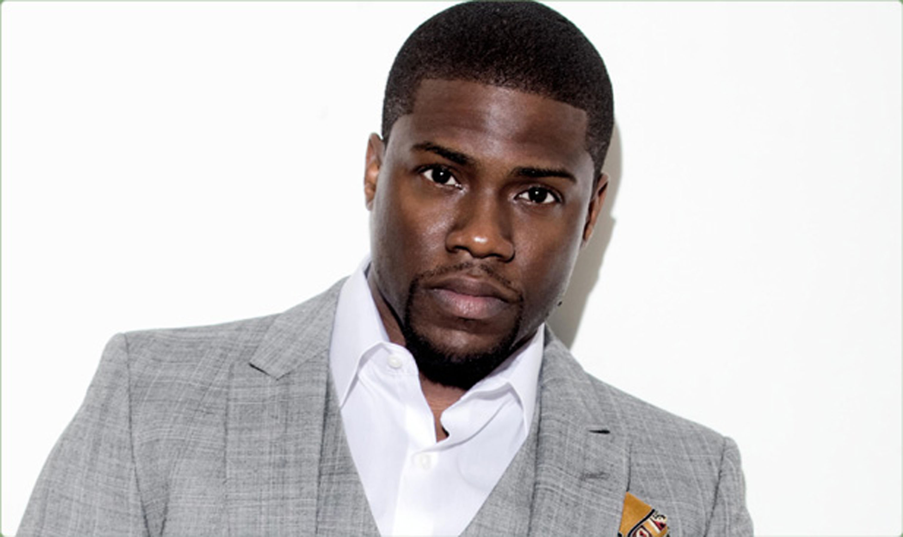 Kevin Hart Steps Down as the Oscar Host, Denies to Apologize