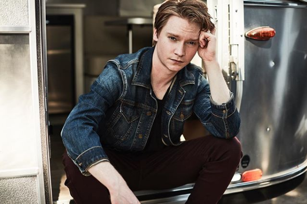 Calum Worthy’s Bio: Age, Height, Films, Net Worth, Girlfriend, Zodiac and More