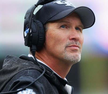 Lance Leipold Wife, Net Worth, Salary 2021, Kansas Contract, Height, Family, Son, Bio, Wiki